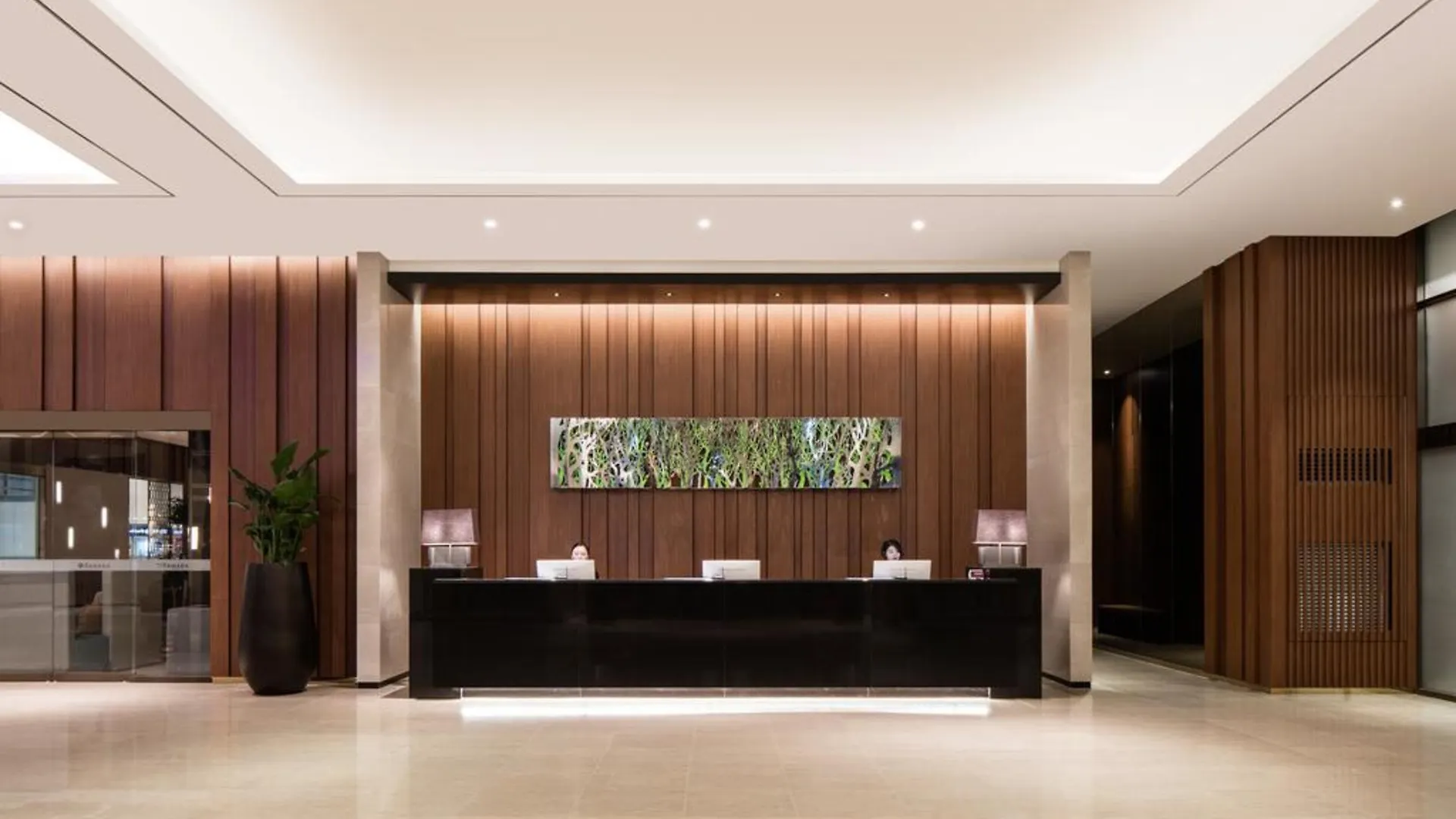 Ramada By Wyndham Seoul Sindorim Hotel